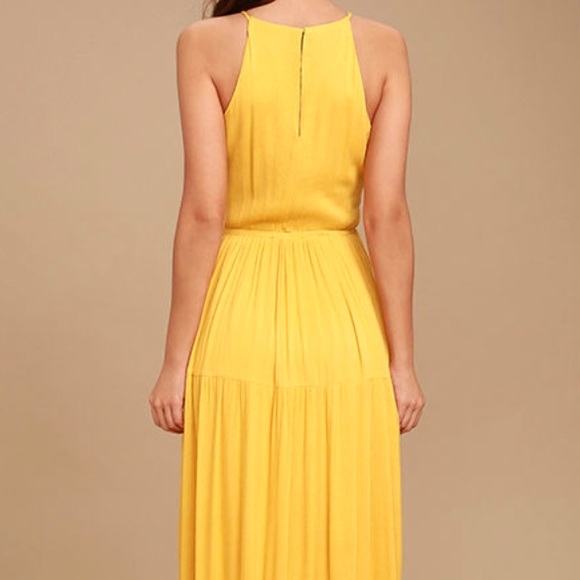 SOLD Lulu’s Embroidered Maxi Dress - Picture 7 of 8